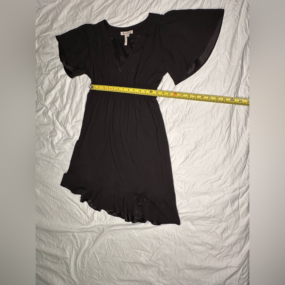 BCBGeneration Black Flutter Sleeve V-Neck Mini Dress Size M - Picture 7 of 11